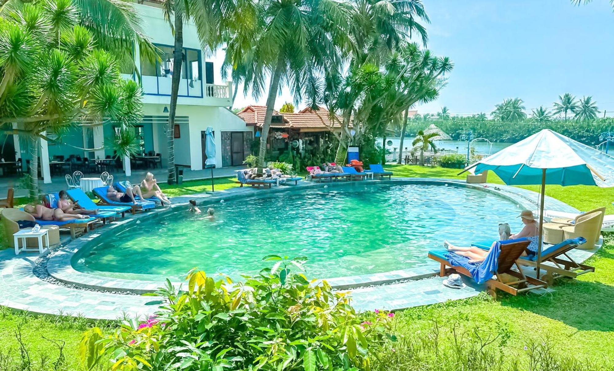 River Resort&residences