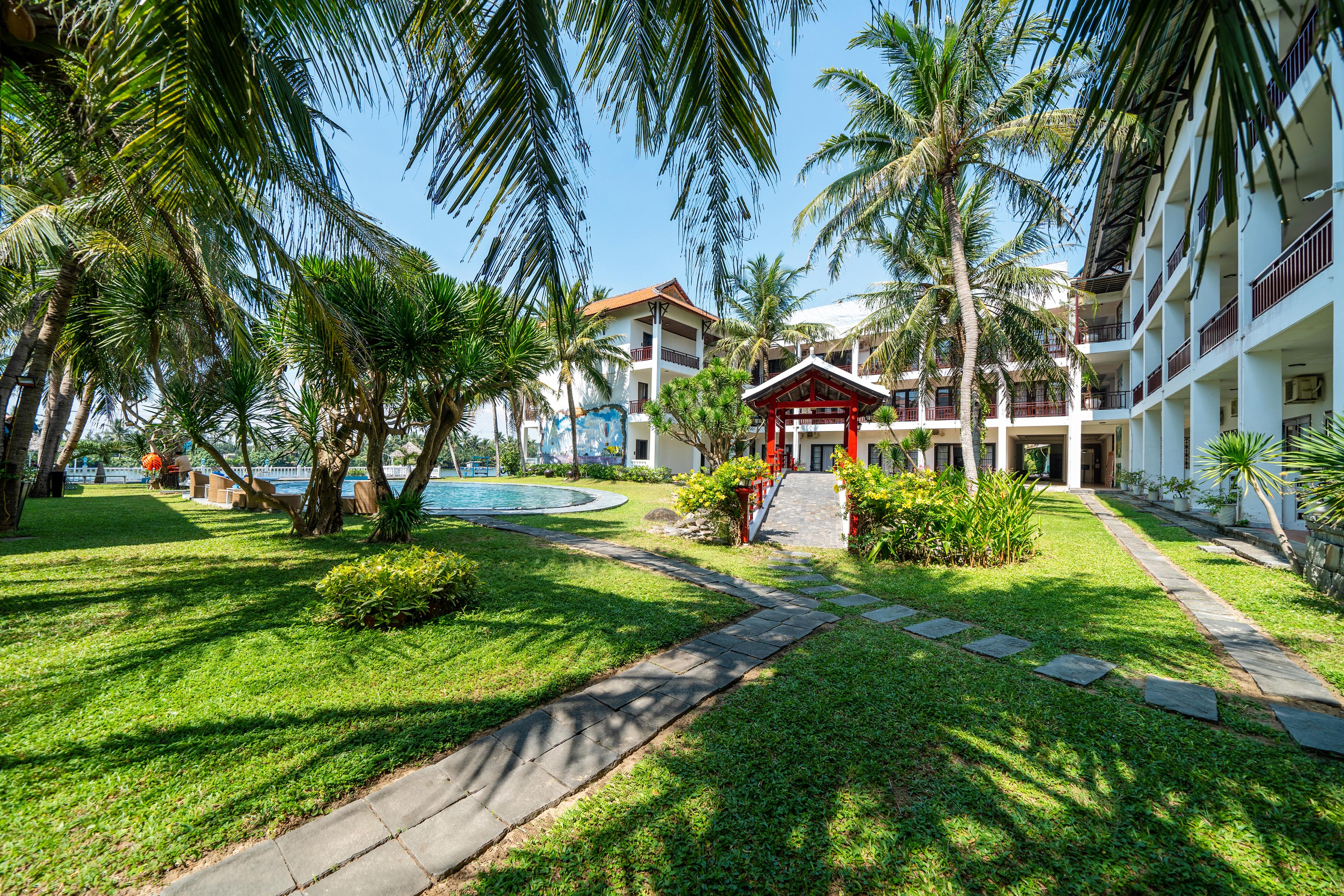 Курортный комплекс River & Residences